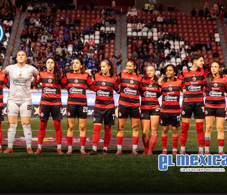 Rev&eacute;s en el estadio Caliente