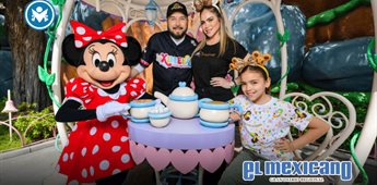 Poncho Lizárraga celebra a su hija en Disneyland Poncho Lizárraga celebra a su hija en Disneyland