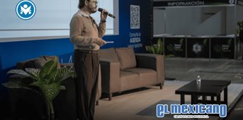 Ganan hasta 23% m&aacute;s, profesionales que incorporan IA a su trabajo