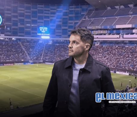 Fuera Larccam&oacute;n grit&oacute; la afici&oacute;n de Cruz Azul en estadio