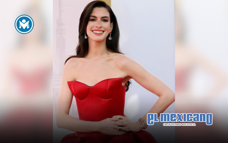 Anne Hathaway es nombrada la mujer m&aacute;s bella del mundo 2026