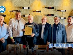 Reconocen trayectoria de Jaime Avelar Becerra en el sector aduanero de Tijuana y Tecate