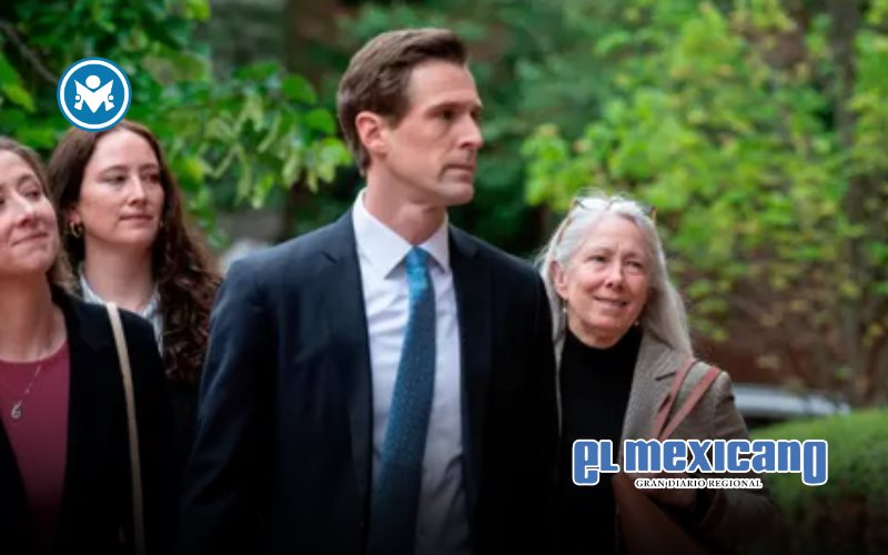 James Comey comparece ante tribunal por caso Trump