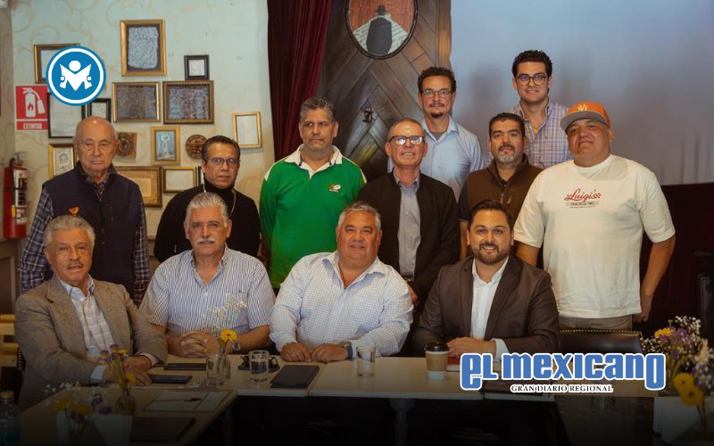 Reg. Miguel Loza, sostiene reunión con comerciantes de la Ave. Revolución