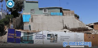 Vecinos denuncian deslizamiento de tierra en fraccionamiento Villa Floresta; se&ntilde;alan obra habitacional