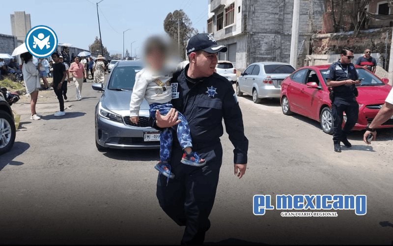 Mam&aacute; deja a su hijo en auto bajo 45&deg;C por comprar boletos de El Buki en Morelia