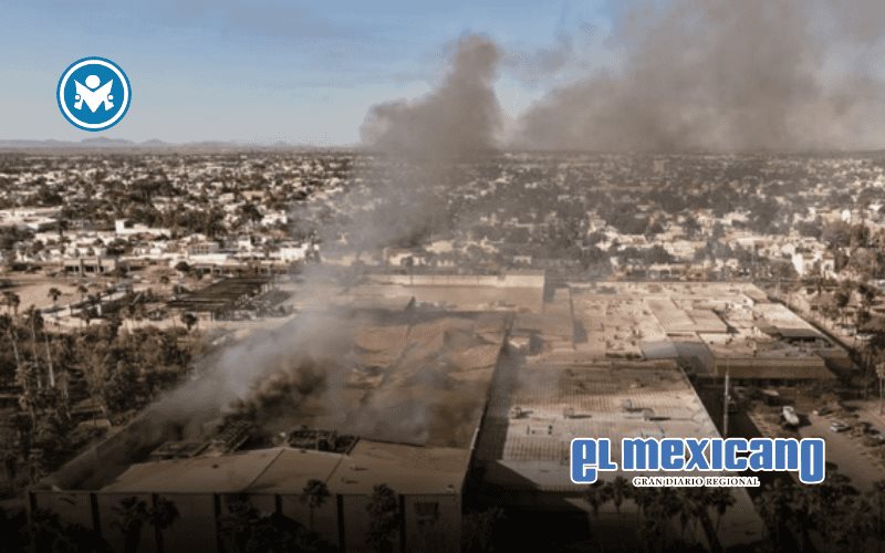Incendio en Plaza Fiesta Las Palmas, en Los Mochis deja varias v&iacute;ctimas