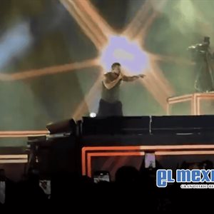 Ricky Martin es evacuado tras ataque con gas en concierto Ricky Martin es evacuado tras ataque con gas en concierto