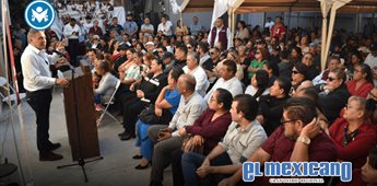 Casa llena en encuentro de Ruiz Uribe con militantes y simpatizantes de Morena Casa llena en encuentro de Ruiz Uribe con militantes y simpatizantes de Morena