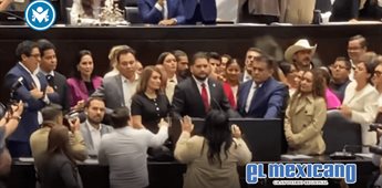 ¡Asesino!: PRI arremete contra Leonel Godoy y desata caos en San Lázaro ¡Asesino!: PRI arremete contra Leonel Godoy y desata caos en San Lázaro