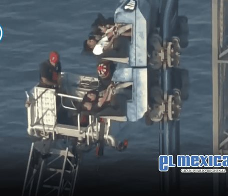 Falla en monta&ntilde;a rusa deja atrapadas a ocho personas en Galveston, Texas