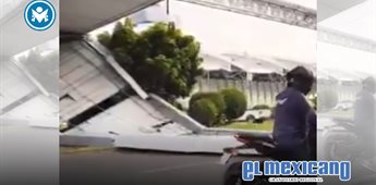 Techumbre de puente peatonal se desprende en Terminal 1 del AICM