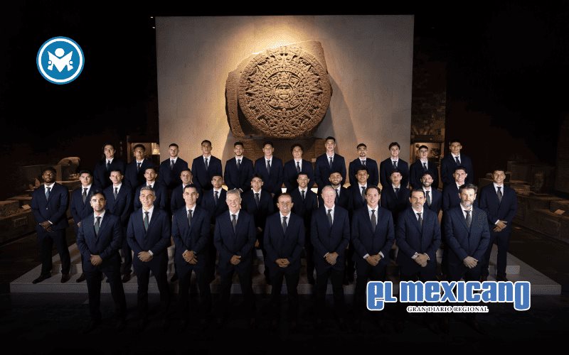 El Tri posa ante la Piedra del Sol en su foto oficial del Mundial