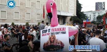 Protestan en Albania contra megaproyecto turístico ligado al yerno de Trump Protestan en Albania contra megaproyecto turístico ligado al yerno de Trump