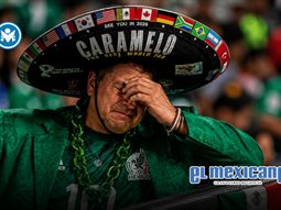 Caramelo pierde su icónico sombrero tras ser ignorado por jugadores de Colombia Caramelo pierde su icónico sombrero tras ser ignorado por jugadores de Colombia