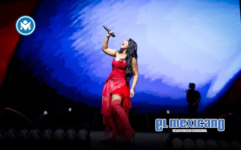 Ángela Leiva celebró su primer sold out en Movistar Arena Ángela Leiva celebró su primer sold out en Movistar Arena